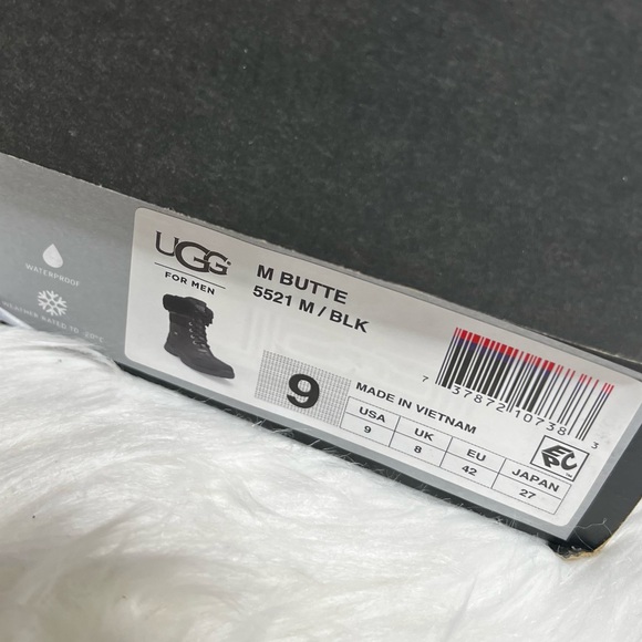 UGG Butte Snow Boots - Picture 9 of 10